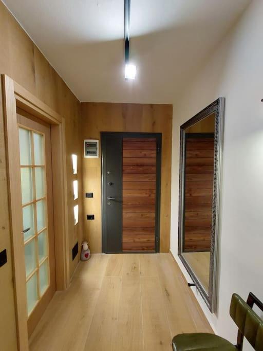 Frequency 286 Tirane Apartamento Exterior foto