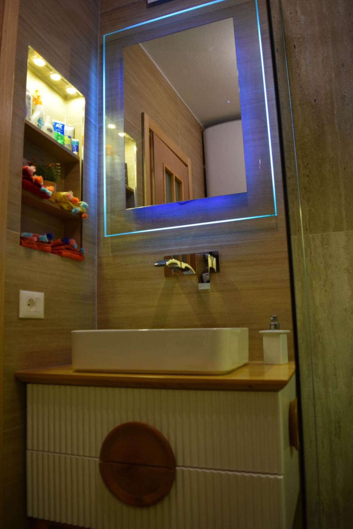 Frequency 286 Tirane Apartamento Exterior foto